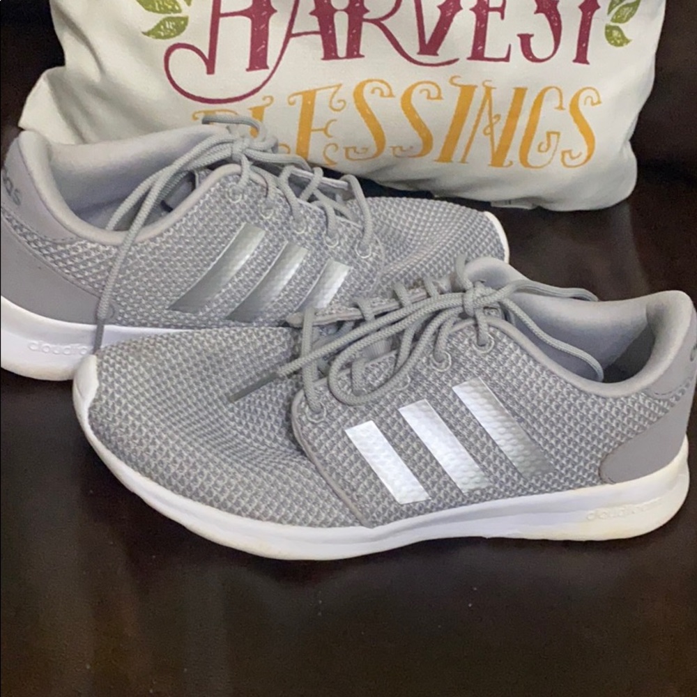 Adidas Cloudfoam Sneakers